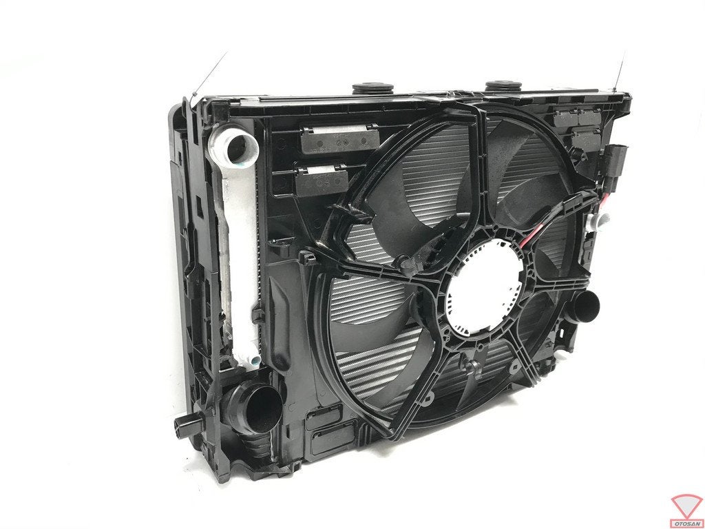 BMW 5 Serie F10 F11 LCI Koelerpakket 17899010 6450939148901, Petuelring 130
80788  Munich, DE, Gebruikt, Info@bmw.de, Ophalen of Verzenden
