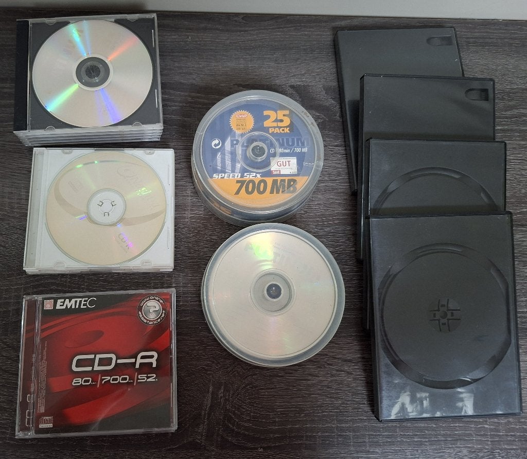 54 stuks cd-r en 4 bewaardozen, Op spindel, Cd, Nieuw, Ophalen of Verzenden
