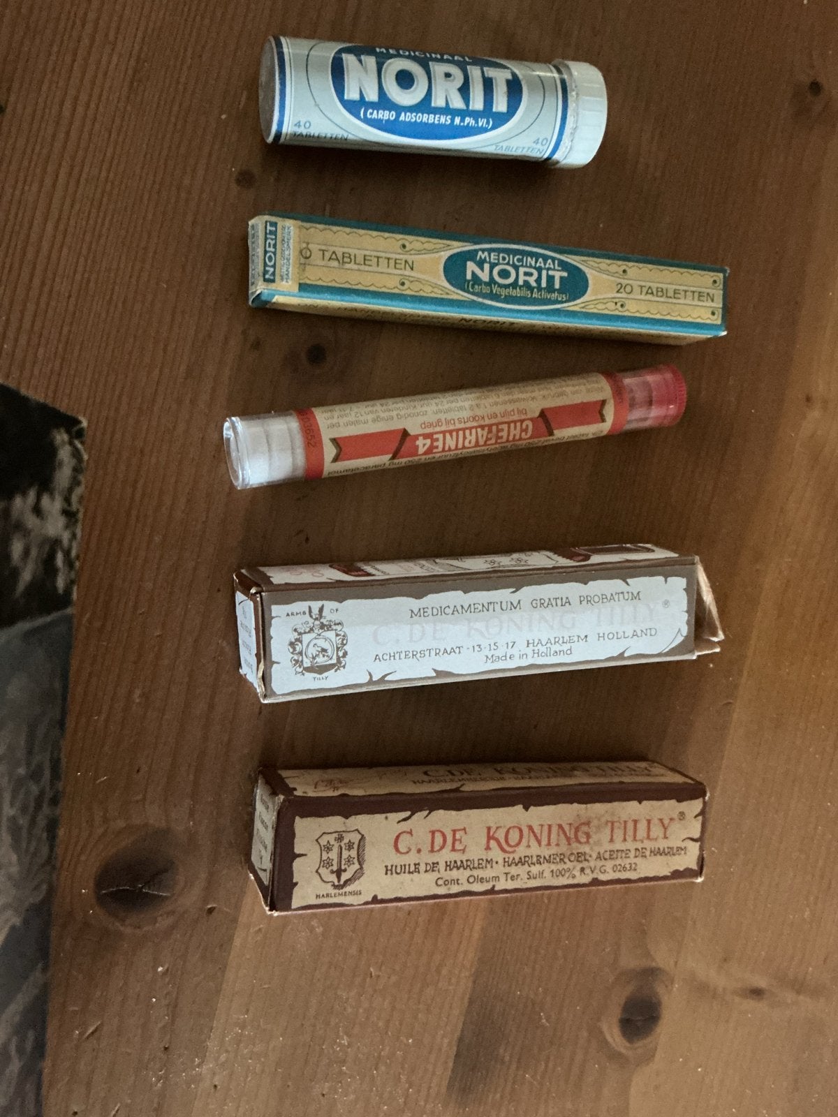 Vintage medicijnverpakkingen: Norit, Chefarine, C. de Koning, Ophalen of Verzenden, Gebruikt
