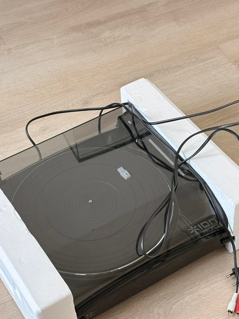 ION Profile LP platenspeler te koop., Audio, Tv en Foto, Platenspelers, Ophalen of Verzenden, Zo goed als nieuw, Overige merken
