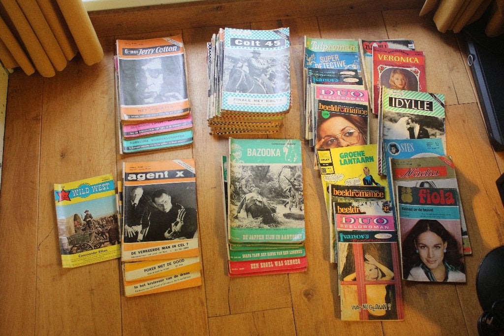 Verzameling oude romans uitgegeven in tijdschriftformaat, Ophalen of Verzenden, Gelezen, Overige typen