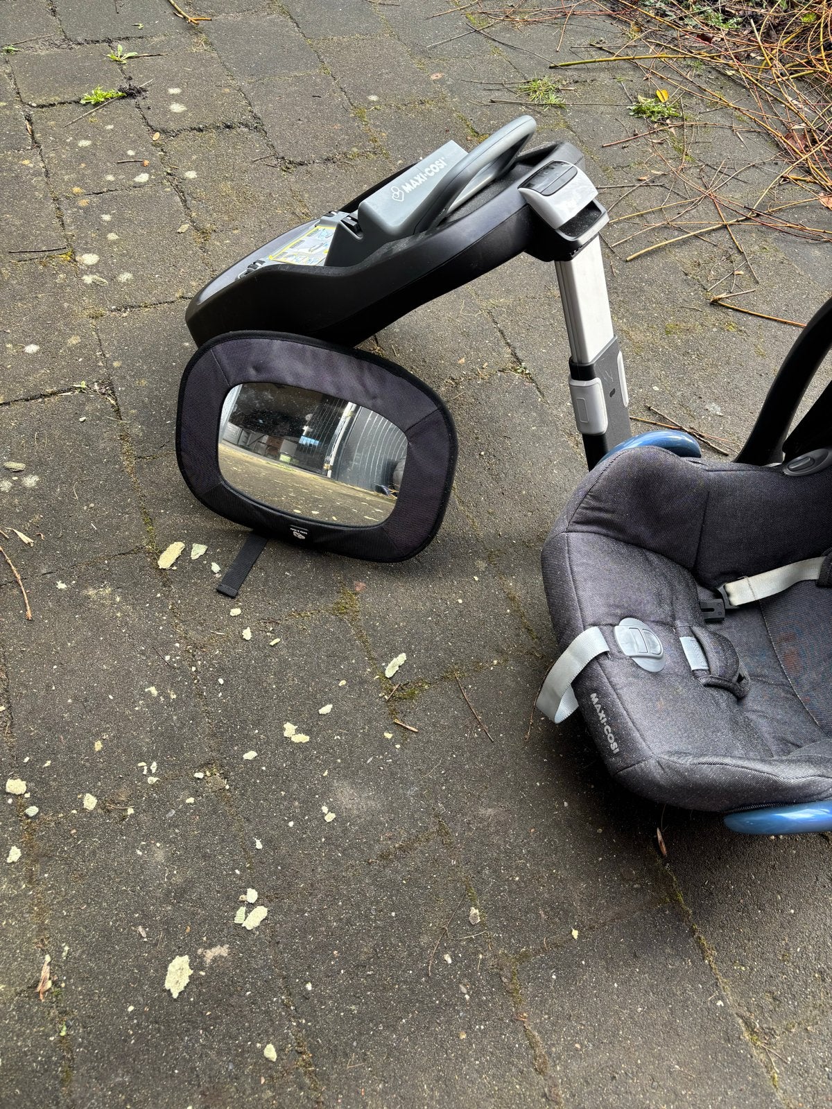 Maxi-Cosi met Easybase - Autostoeltje en Base, Kinderen en Baby's, Autostoeltjes, Gebruikt, Maxi-Cosi, 0 t/m 13 kg, Autogordel