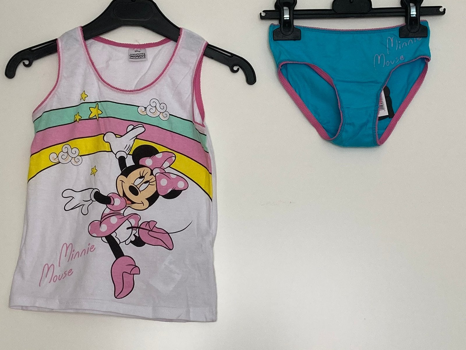 Nieuw Minnie Mouse ondergoed hemd en slip set maat 104/110, Kinderen en Baby's, Ophalen of Verzenden, Nieuw, Meisje, Nacht- of Onderkleding