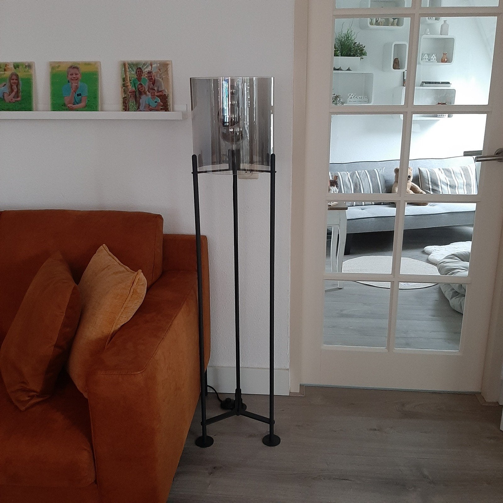 Moderne vloerlamp met rookglas cilinder, Zo goed als nieuw, Glas, Modern, 150 tot 200 cm