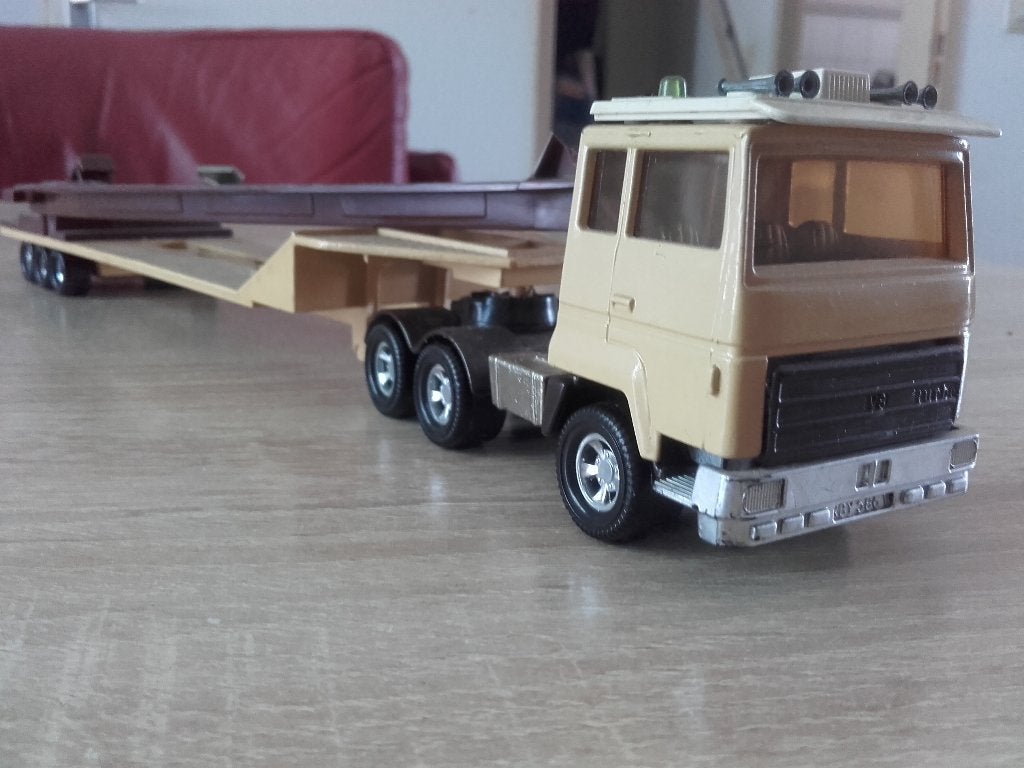 Berliet met dieplader matchbox, Ophalen of Verzenden, Zo goed als nieuw, Bus of Vrachtwagen, Matchbox
