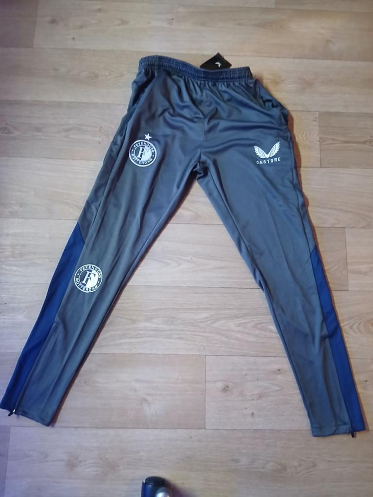 Feyenoord Castore Trainingsbroek Maat L, Kleding | Heren, Maat 52/54 (L), Castore, Nieuw, Ophalen of Verzenden