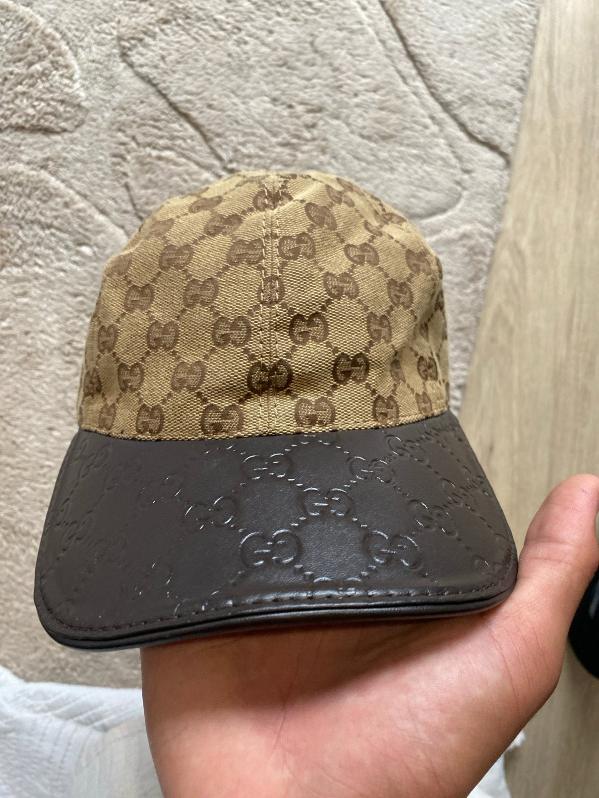 Gucci Pet - Zo goed als nieuw, Ophalen of Verzenden, Zo goed als nieuw, Pet