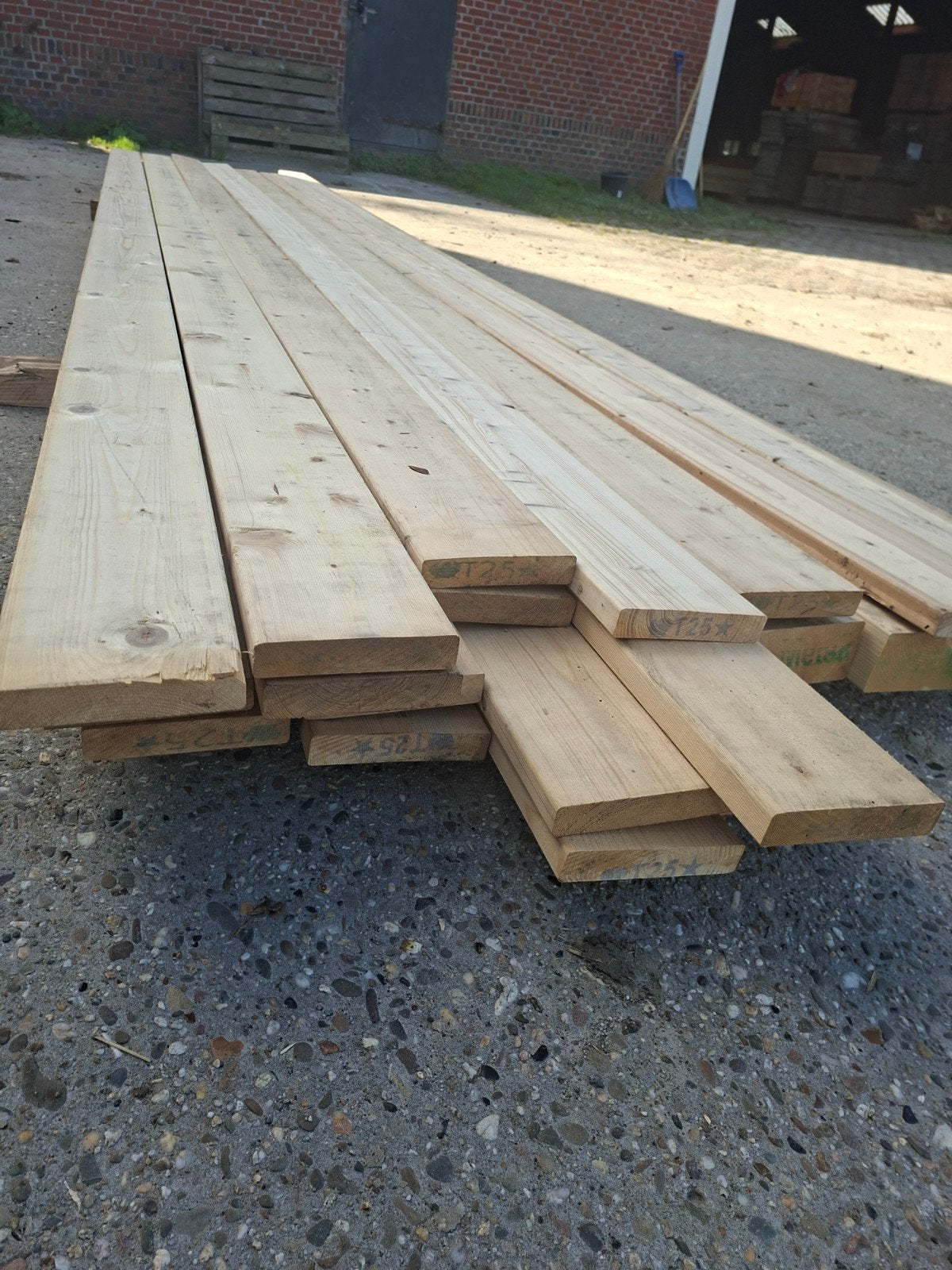 11  Vuren planken 25x140mm, lengte 5.1m, Doe-het-zelf en Verbouw, Gebruikt, 25 tot 50 mm, Ophalen of Verzenden, Plank