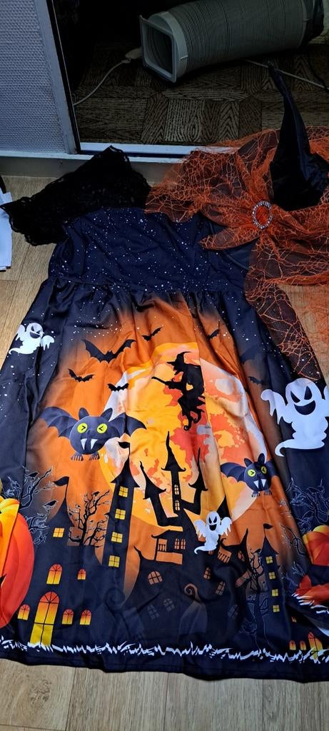 Grote maat heksenjurk met hoed, Kleding | Dames, Ophalen of Verzenden, Nieuw, Maat 46/48 (XL) of groter, Carnaval