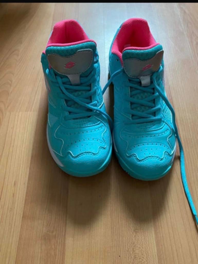 Lotto Hardloopschoenen - Zo goed als nieuw, Sport en Fitness, Loopsport en Atletiek, Zo goed als nieuw, Hardloopschoenen, Hardlopen