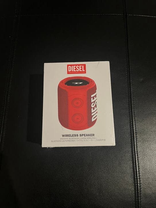 Diesel Rode Bluetooth Speaker - Nieuw, Overige merken, Verzenden, Overige typen, Nieuw