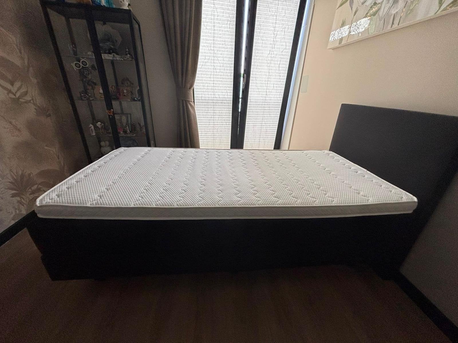 Elektrische Boxspring 90x200 met Topper, Huis en Inrichting, Slaapkamer | Boxsprings, Ophalen, 90 cm, Eenpersoons, Zwart