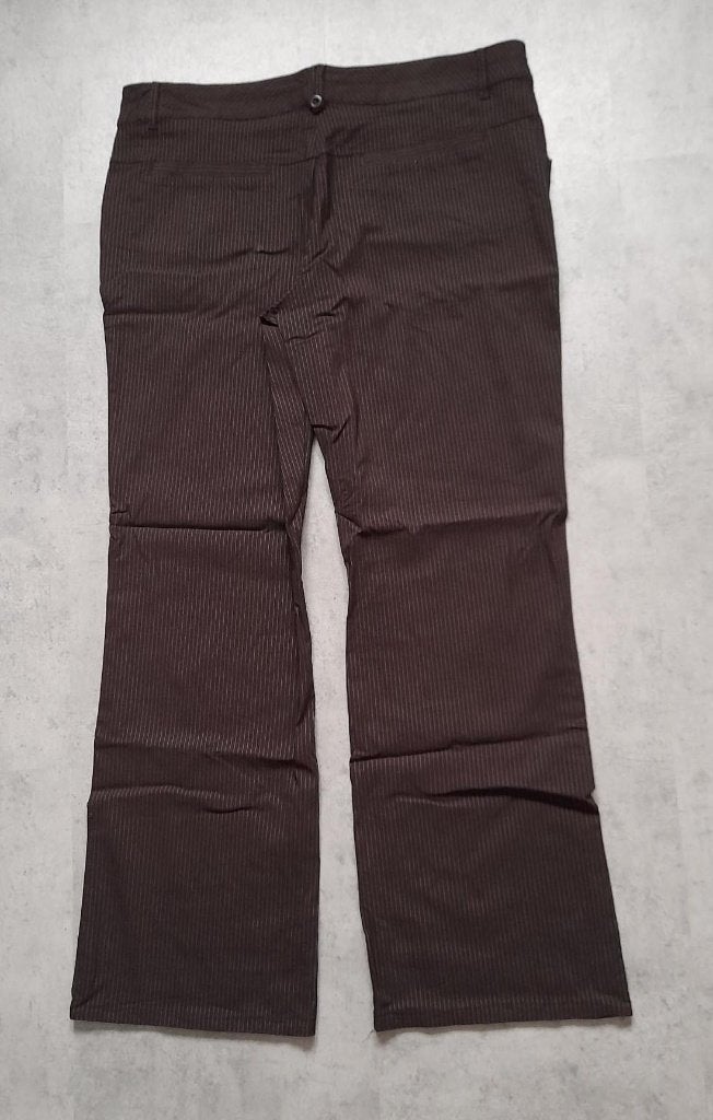 Bruin gestreepte stretch BROEK / pantalon. Maat 46, Kleding | Dames, Bruin, Maat 46/48 (XL) of groter, Ophalen of Verzenden, Zo goed als nieuw