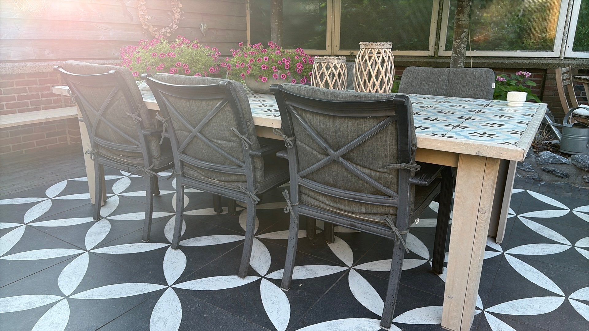 Jamie Oliver tuinstoelen inc kussen kleur zwart, Ophalen, Gebruikt, Metaal, Stapelbaar