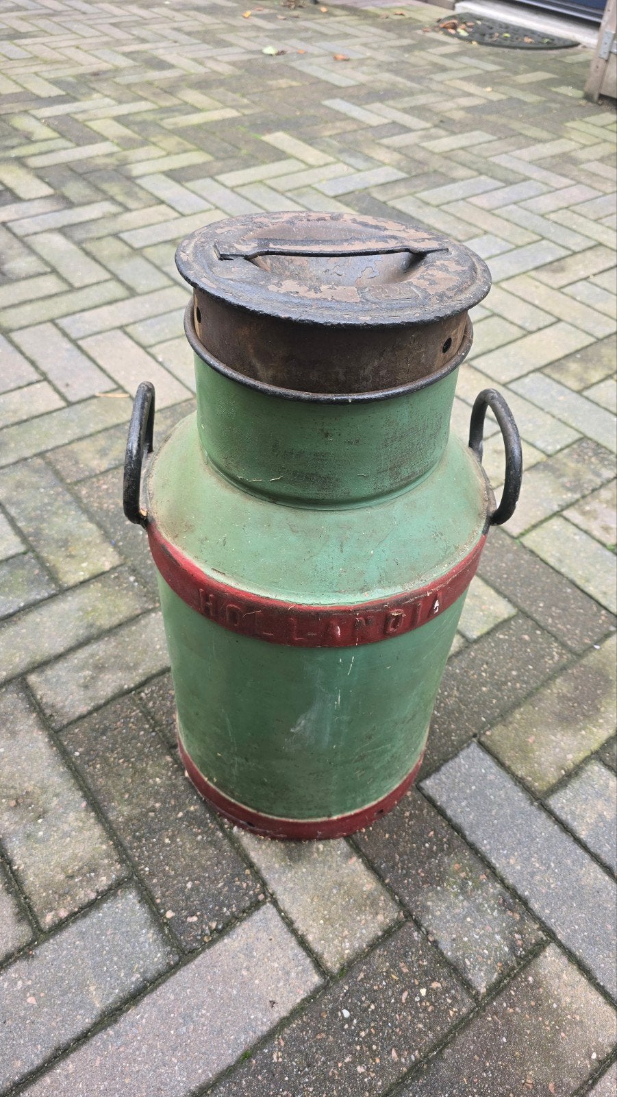 melkbus handgeschilderd, Ophalen