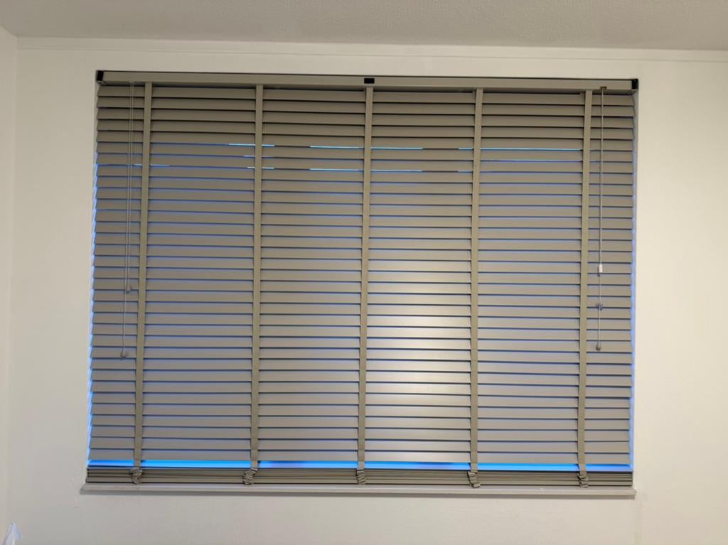 Jaloezie gordijn 2,20 meter, Ophalen of Verzenden, Zo goed als nieuw, 200 cm of meer