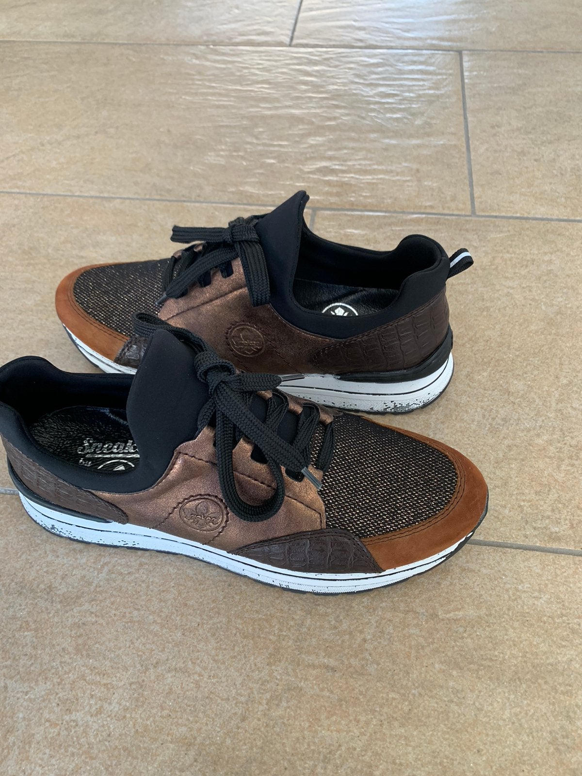 Nieuw Rieker schoenen, maat 40, Ophalen of Verzenden, Nieuw, Sneakers of Gympen