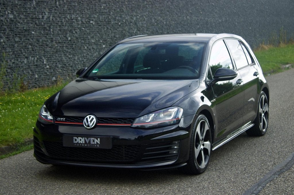 Volkswagen Golf 7 2.0 TSI GTI| Trekhaak - Bearlock - Netjes!, Auto's, Volkswagen, Voorwielaandrijving, Stof, Gebruikt, 4 cilinders