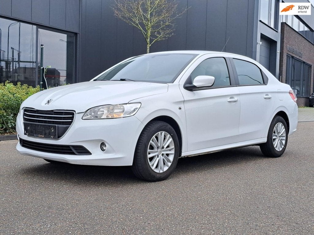 Peugeot 301 1.6 Export, Auto's, Peugeot, Automaat, Stof, Gebruikt, Overige modellen