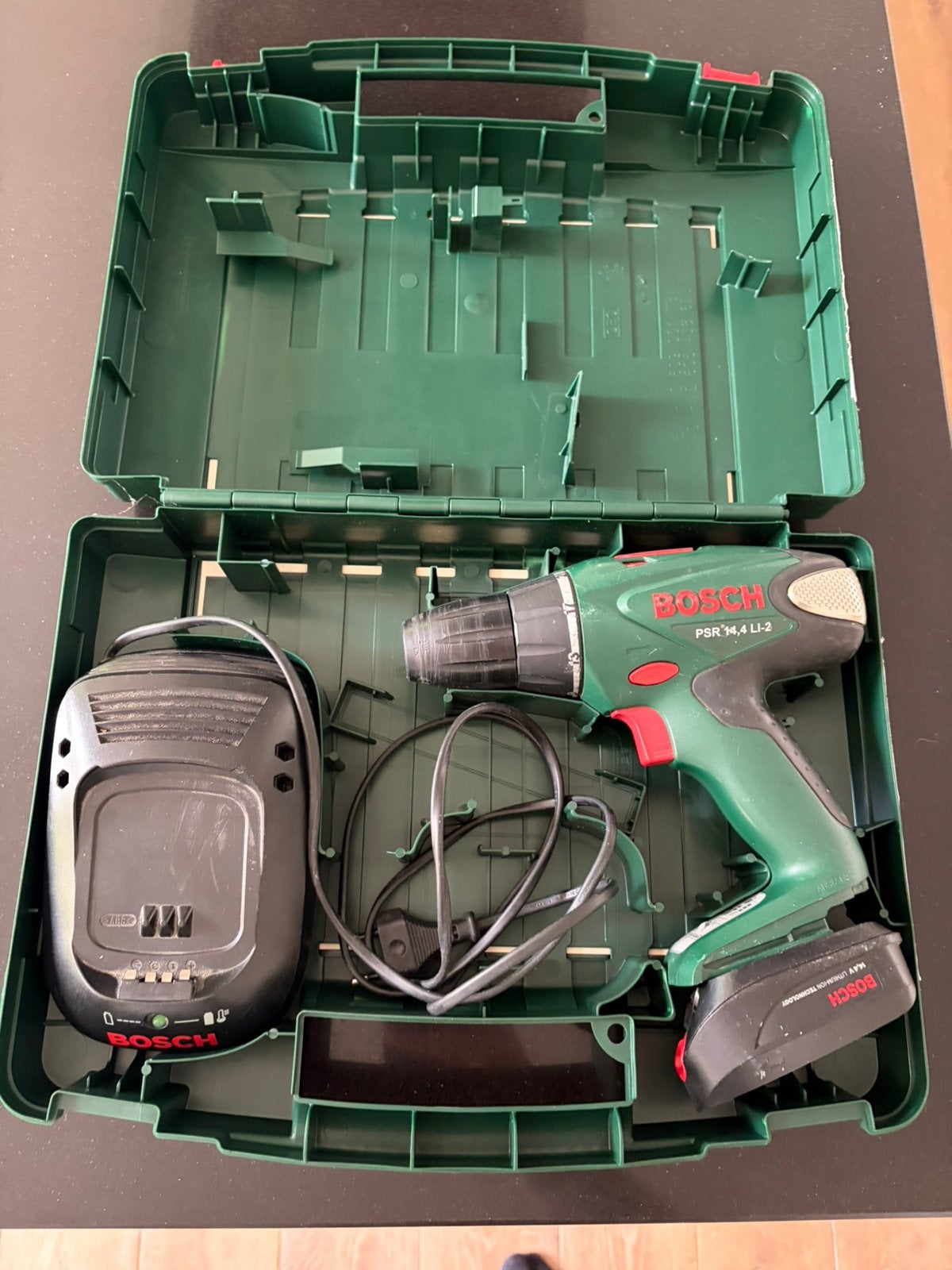 Bosch PSR 14,4 LI-2 accuboormachine+accu/lader/koffer–defect, Ophalen, Gebruikt, Variabele snelheid, Boor- en Schroefmachine