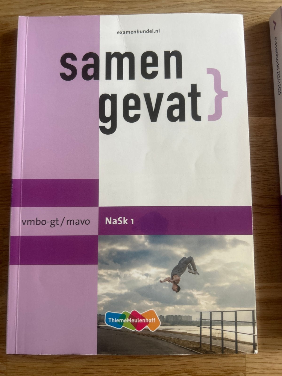 Examenbundel & Samengevat VMBO-GT/MAVO 2024/2025, Boeken, Schoolboeken, Zo goed als nieuw, Natuurkunde, VMBO, Ophalen of Verzenden