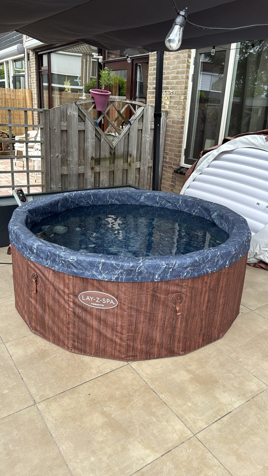 Bestway Lay-Z-Spa Toronto (7 persoons) met veel extra's, Ophalen of Verzenden, Gebruikt, Rond, Opzetzwembad