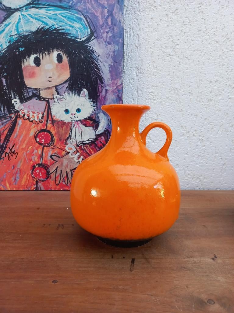 Mooie oranje vaas. Jasba. W-Germany. Vintage, Huis en Inrichting, Woonaccessoires | Vazen, Ophalen of Verzenden, Oranje