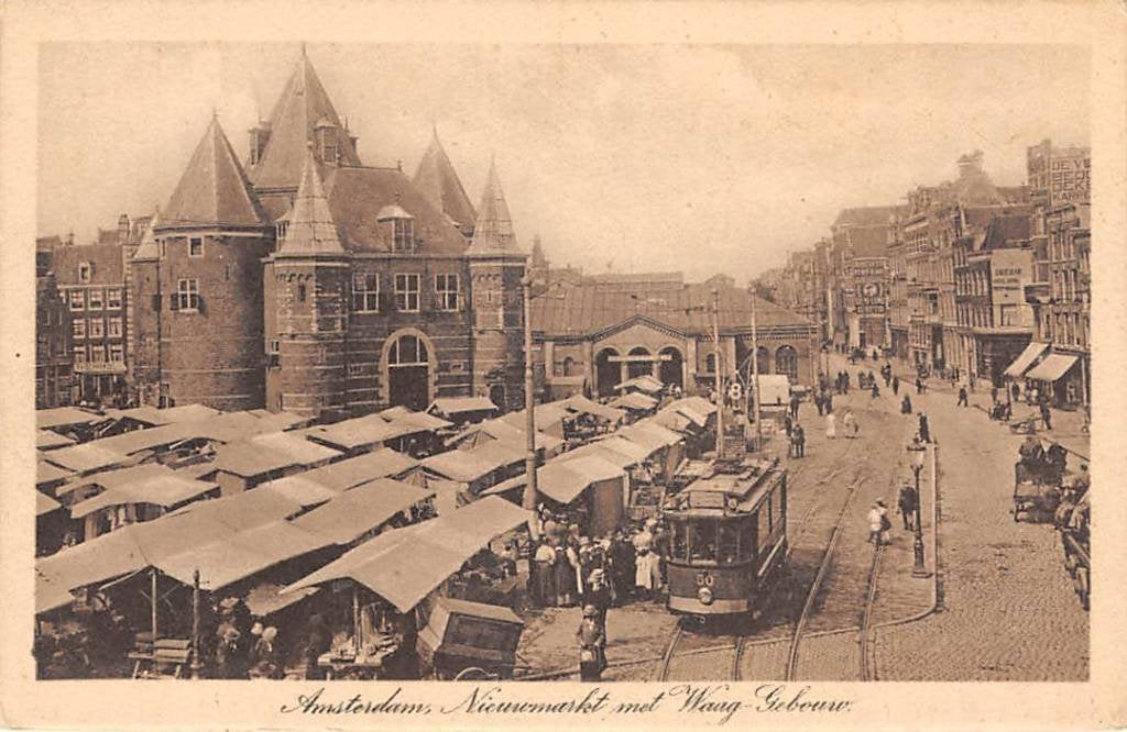 Amsterdam Nieuwmarkt Waaggebouw Markt Kramen Tram 50 lijn 8, Verzenden, 1920 tot 1940, Gelopen, Noord-Holland