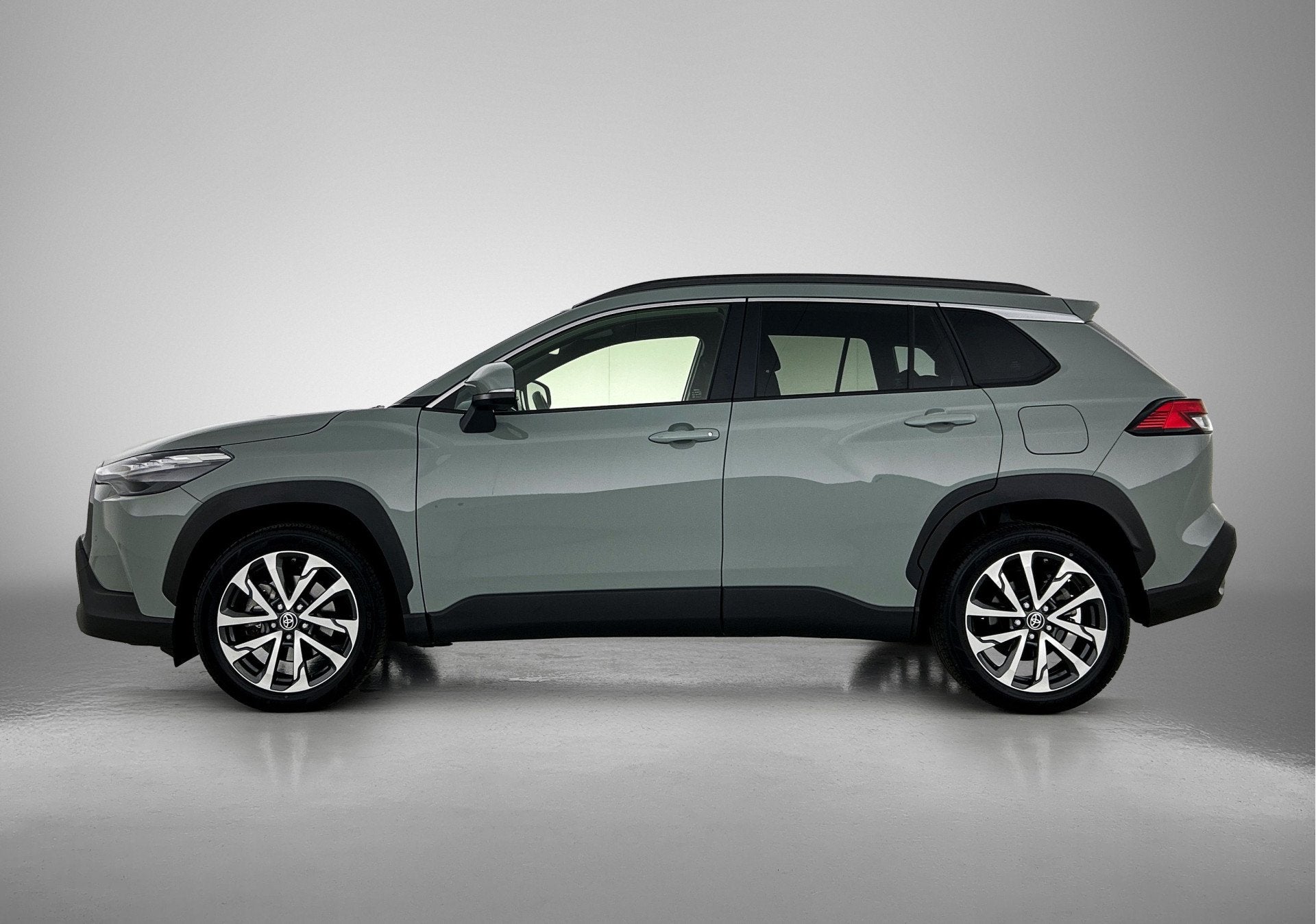 Toyota Corolla Cross Hybrid 140 Style | BTW voertuig | Dodeh, Auto's, Stof, Gebruikt, 4 cilinders, Origineel Nederlands