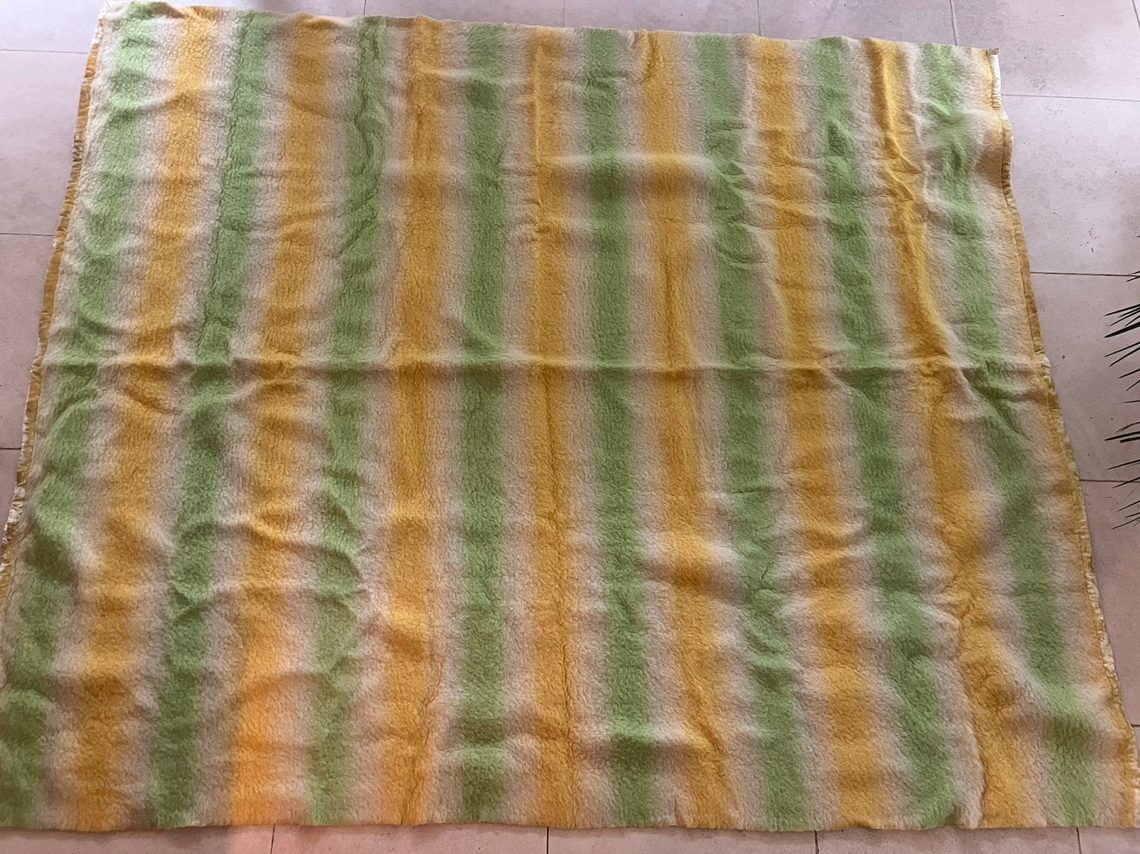 Motecht door Eulan deken wol beige geel groen 222*185cm, Ophalen of Verzenden, Gebruikt, Overige typen