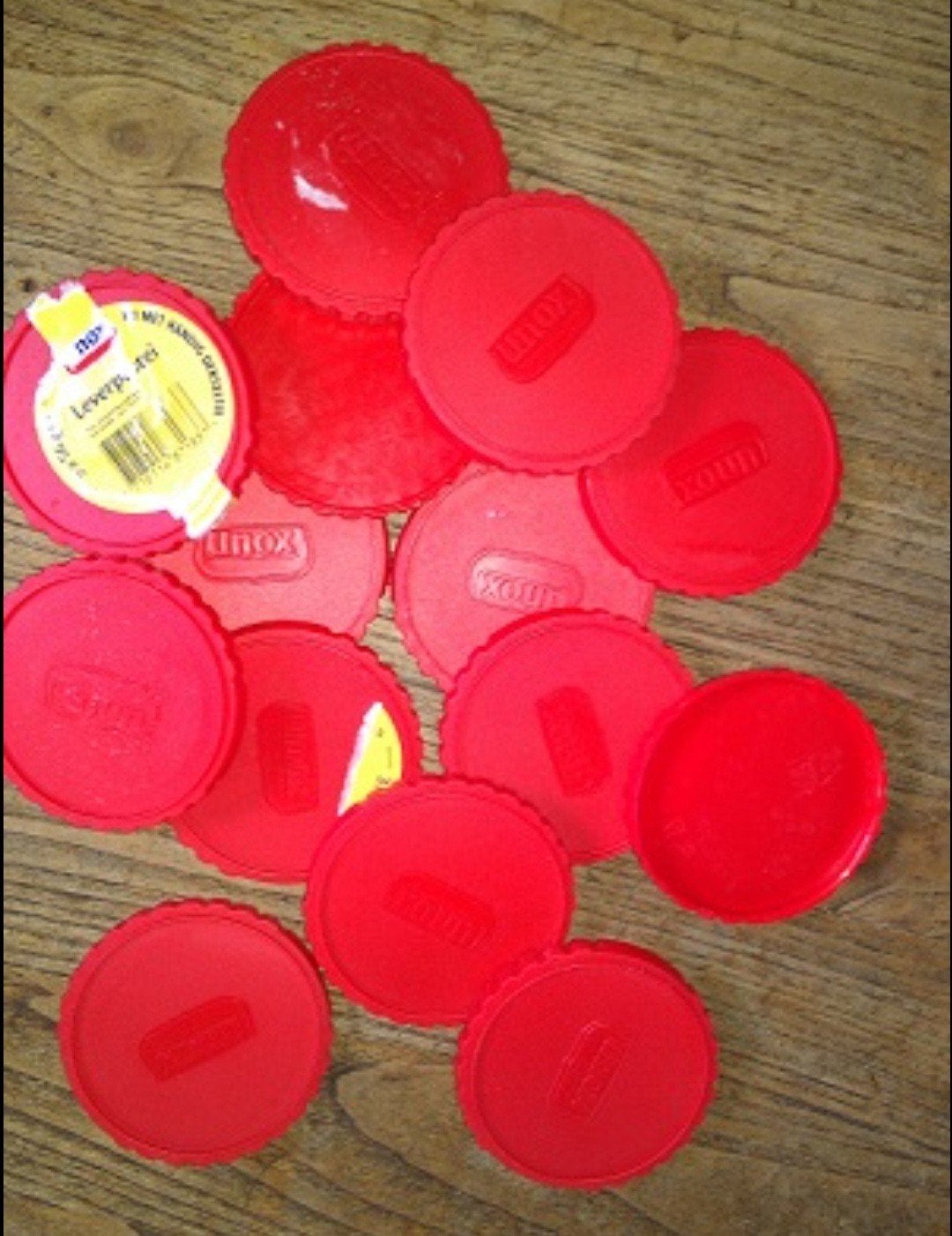 Gezocht: Unox Leverpastei Blikjes Dekseltjes - Rood, Huis en Inrichting, Ophalen, Gebruikt, Rood