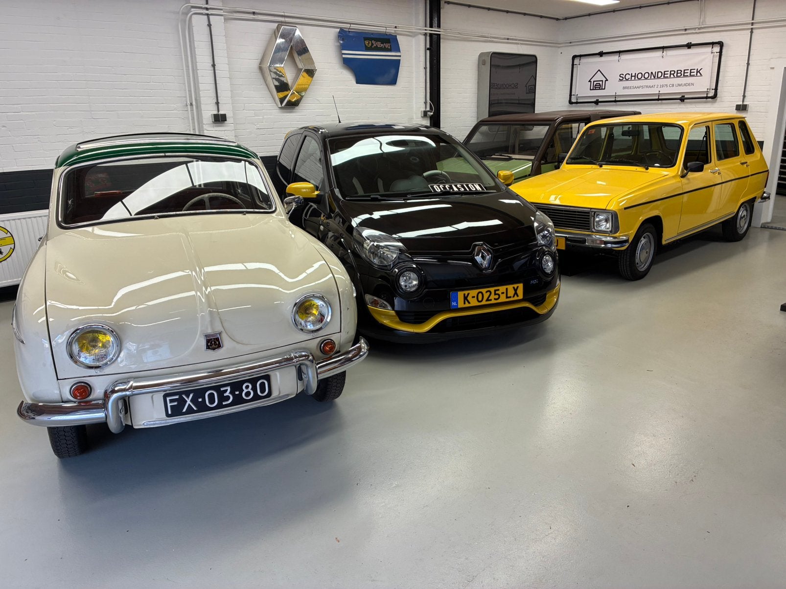 Let op heel speciaal Twingo RS Red Bull RB7, Auto's, Voorwielaandrijving, 31 €/maand, 4 cilinders, 4 stoelen
