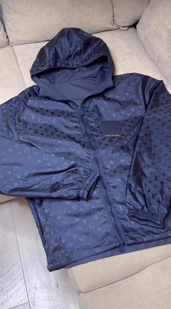 Louis Vuitton Reversible Windbreaker Zwart/Donkerblauw Monog, Kleding | Heren, Jassen | Zomer, Verzenden, Nieuw, Maat 46 (S) of kleiner