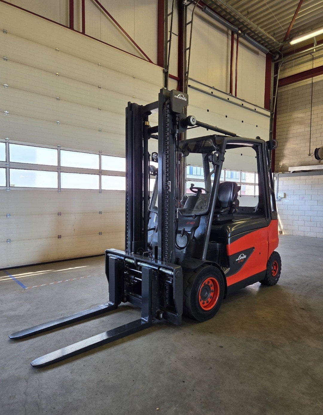 LINDE E40-01/600 (388) 2015 Met vorkversteller en sideshift, 1000 tot 2000 kg, Ophalen of Verzenden, Heftruck