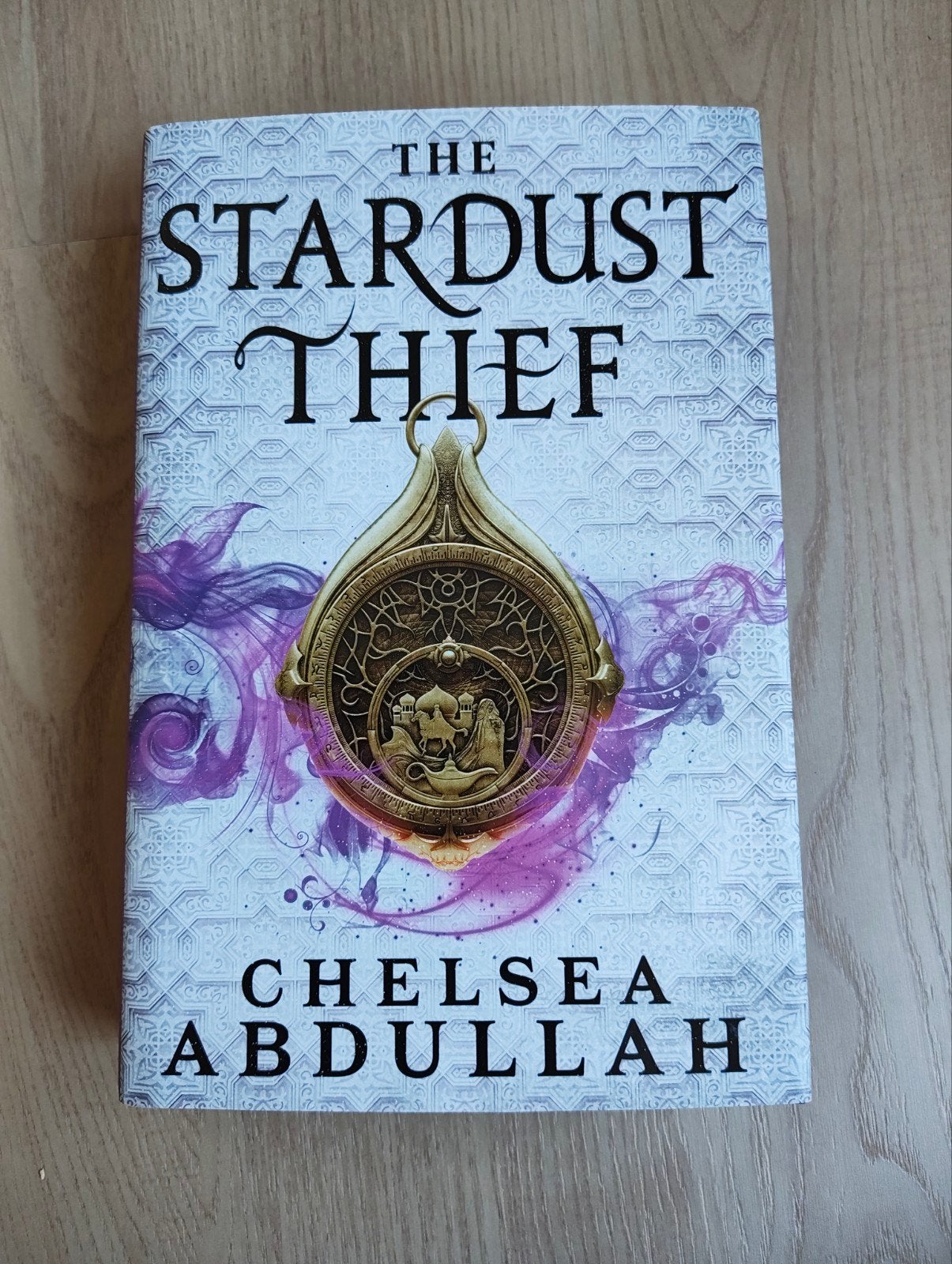 The Stardust Thief - Chelsea Abdullah| Fairyloot, Ophalen of Verzenden, Zo goed als nieuw, Chelsea Abdullah, Fictie