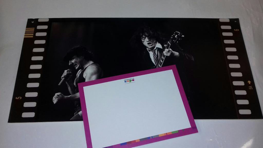 AC/DC Groenoordhallen Leiden - Unieke gesigneerde FOTO 1991, Verzenden, Gebruikt, Foto of Kaart, Gesigneerd