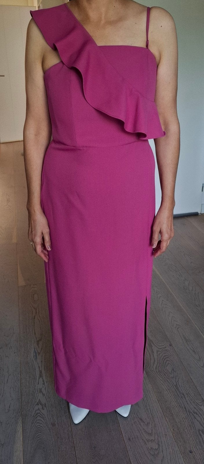 Mooie fuchsia roze jurk met ruches - Maat L, Kleding | Dames, Jurken, WE, Maat 42/44 (L), Ophalen of Verzenden, Zo goed als nieuw