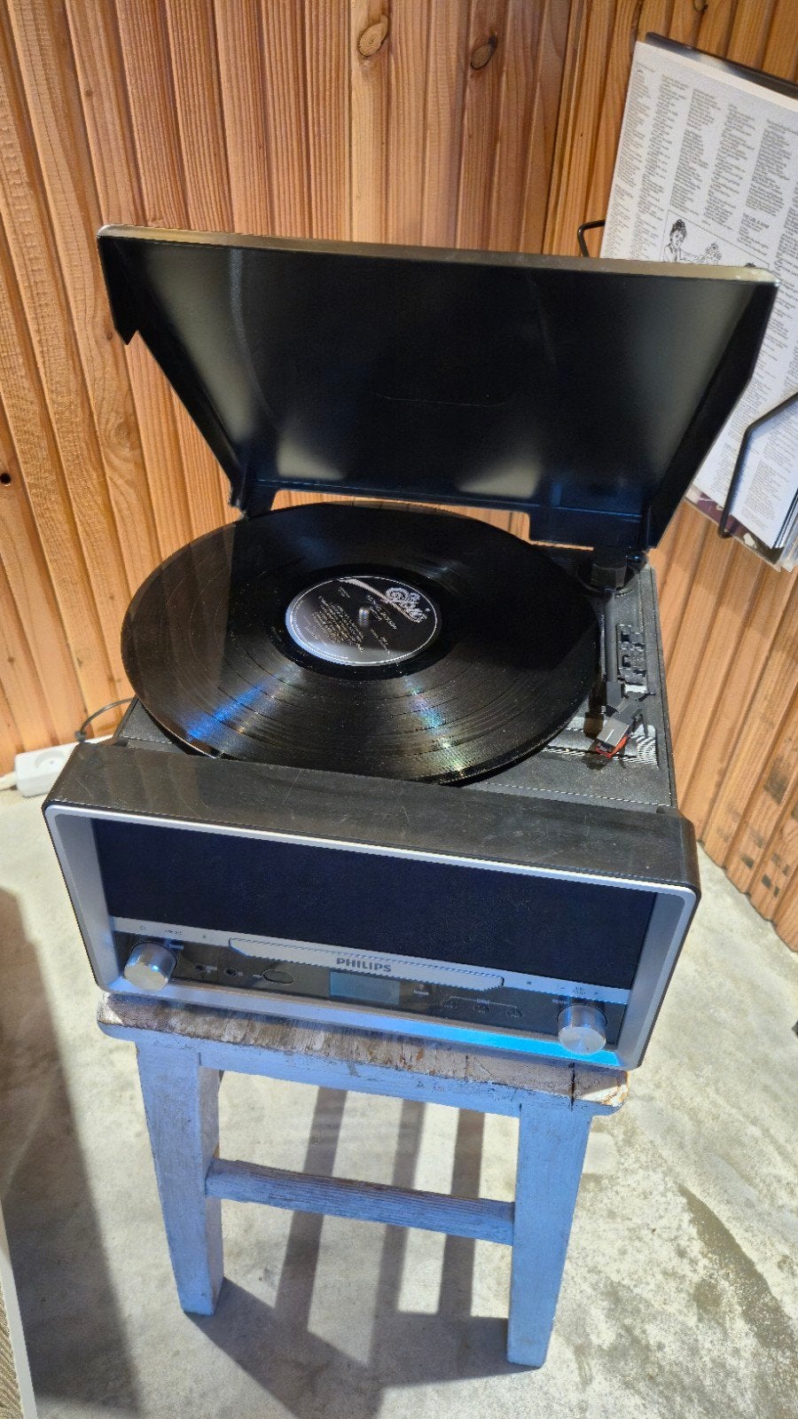 Philips OTT2000 Platenspeler met Bluetooth en radio, Ophalen of Verzenden, Zo goed als nieuw, Platenspeler, Philips