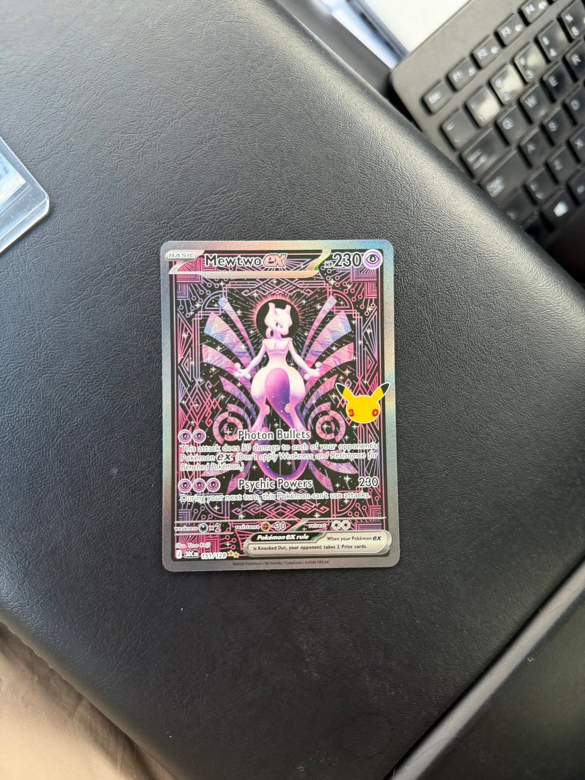 Mewtwo EX 151/128 Celebrations Pokémon Kaart, Ophalen of Verzenden, Zo goed als nieuw, Losse kaart, Foil