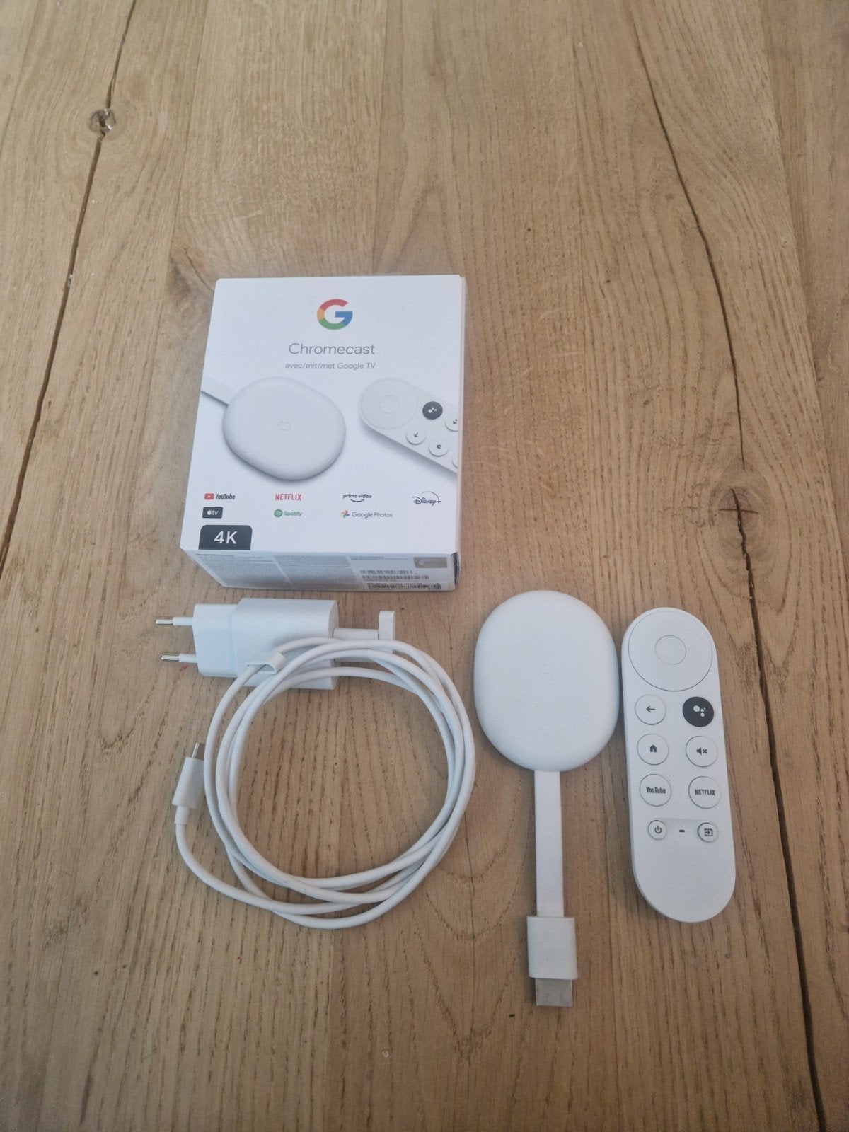 Google Chromecast met Google TV 4K - Wit, Ophalen of Verzenden, Zo goed als nieuw, Minder dan 500 GB