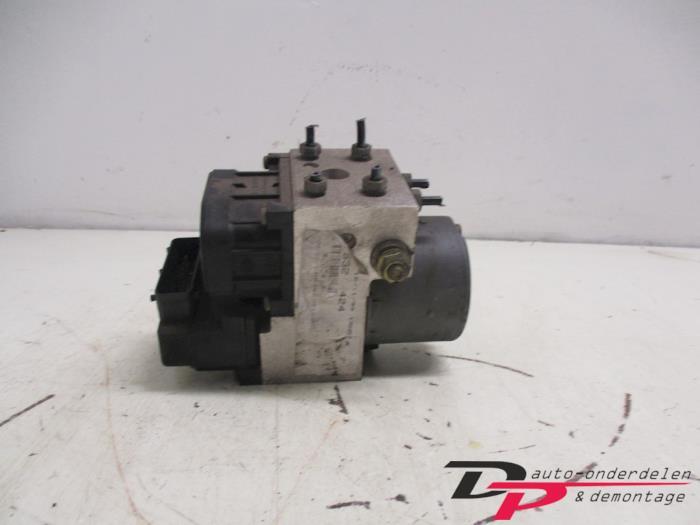 ABS Pomp van een Peugeot 306, Gebruikt, -, -, Ophalen of Verzenden