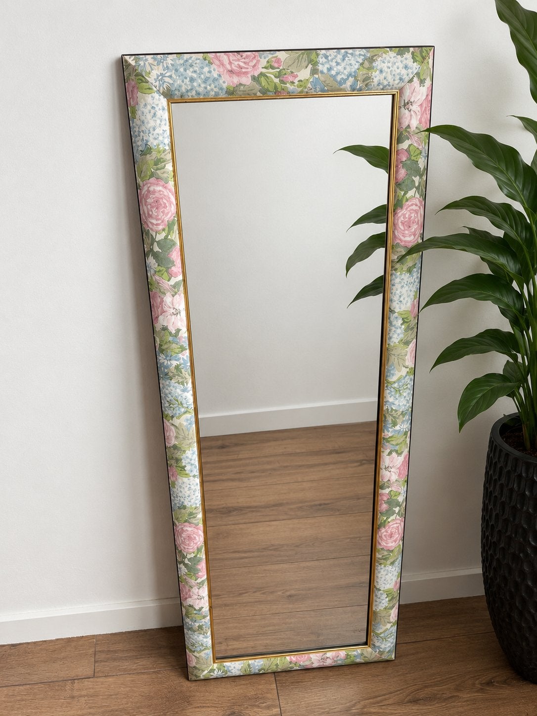Vintage pastelkleuren bloemen wandspiegel, Ophalen, Minder dan 50 cm, Gebruikt, 100 tot 150 cm