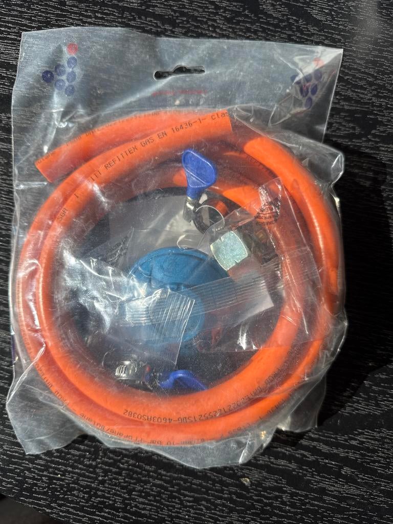 Installatieset: drukregelaar 30 mbar met gasslang, Ophalen of Verzenden, Nieuw