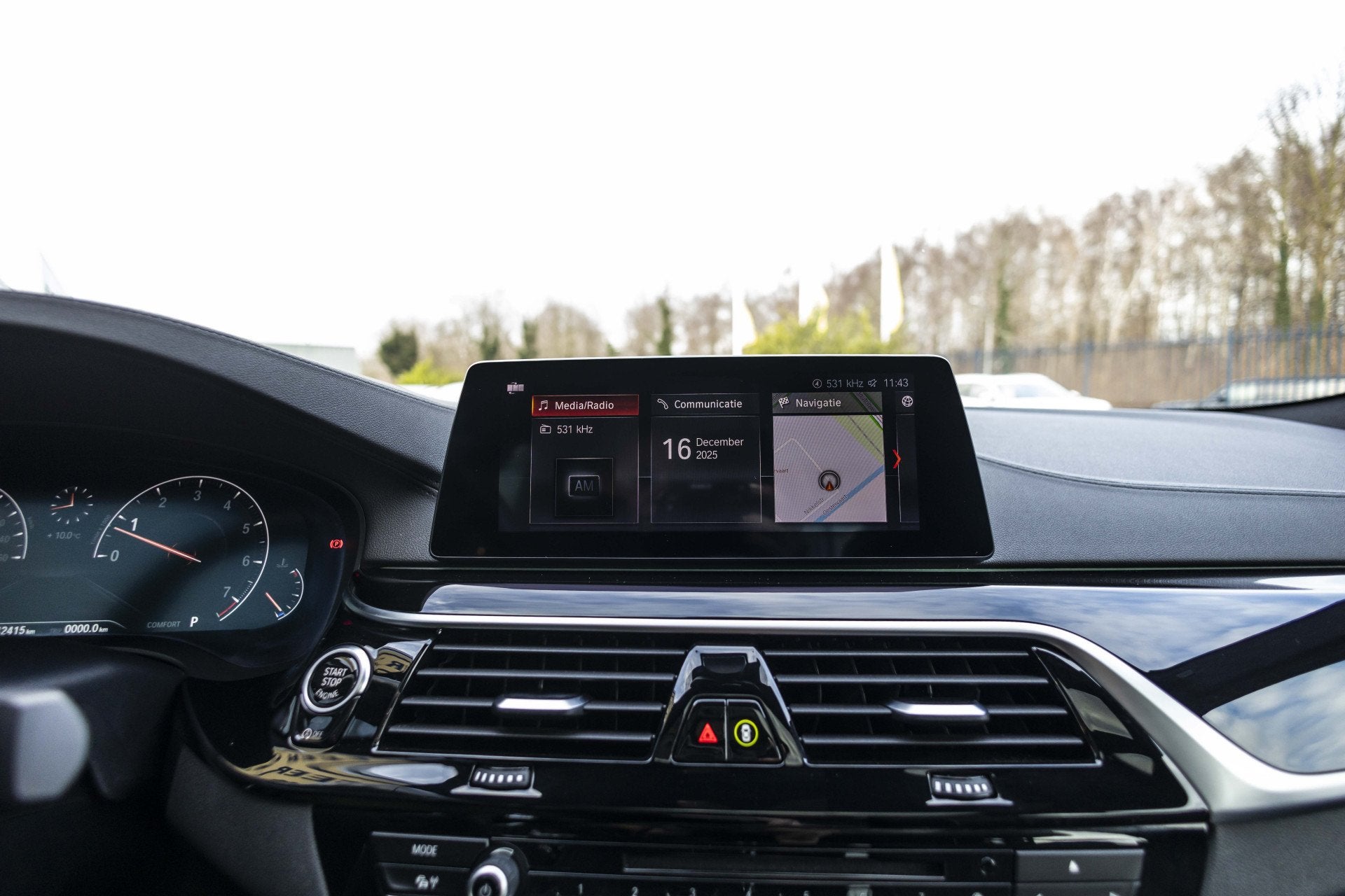Foto 39 van BMW 5 Serie Touring 520i High Executive