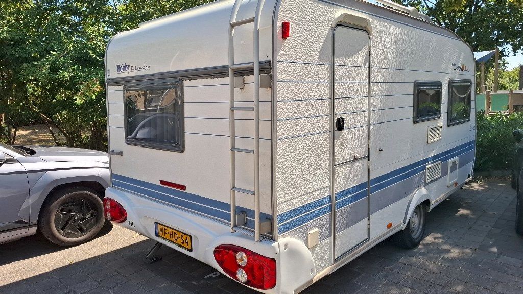 Hobby 440 De Luxe Easy 2002 met panoramaluifel, Caravans en Kamperen, Caravans, Luifel, Hobby, Bedrijf, Treinzit