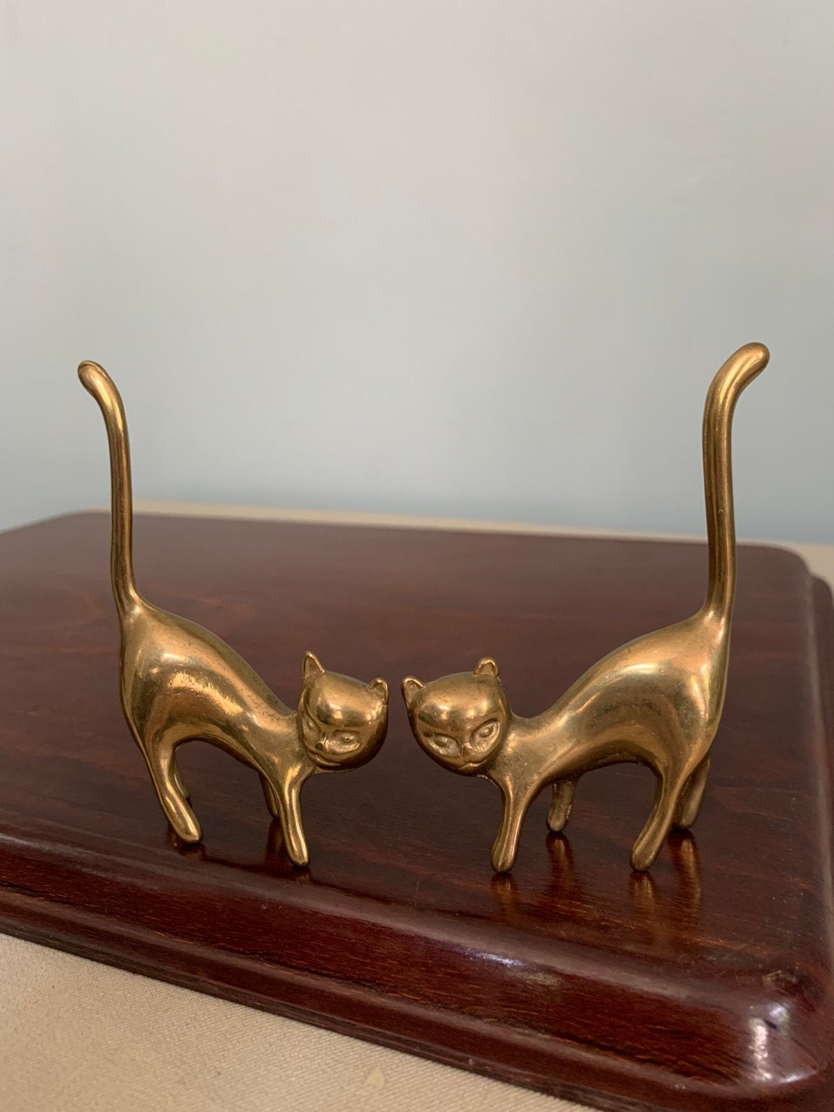 Vintage messing katten poezen beeldjes ringhouder Midcentury, Ophalen of Verzenden