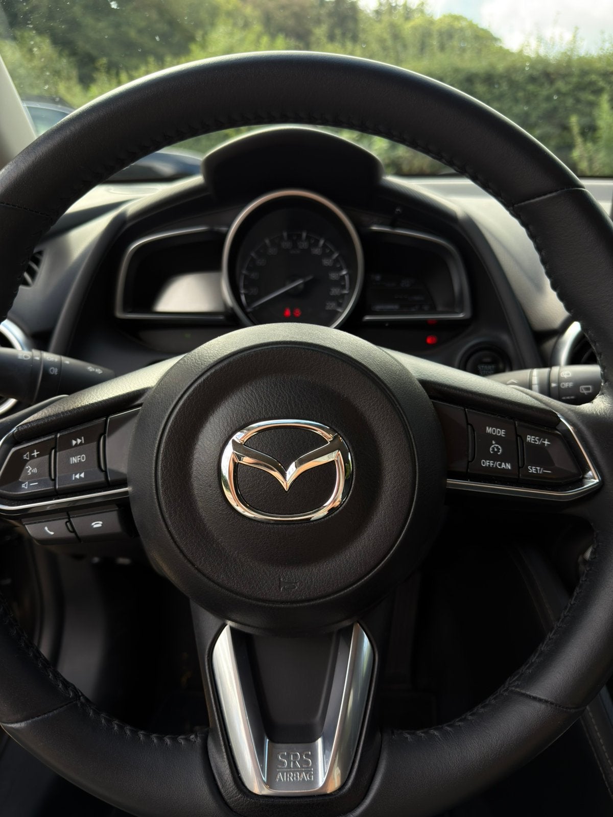 Foto 8 van Mazda 2 1.5 Skyactiv-G Luxury (Modeljaar 2022) – Topstaat