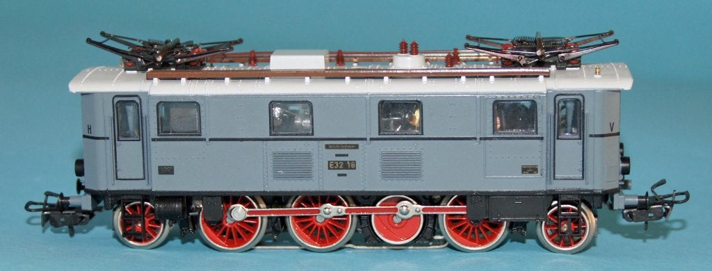 Marklin E loc E32 van de DB  3187 in OVP, Hobby en Vrije tijd, Modeltreinen | H0, Wisselstroom, Locomotief, Ophalen of Verzenden