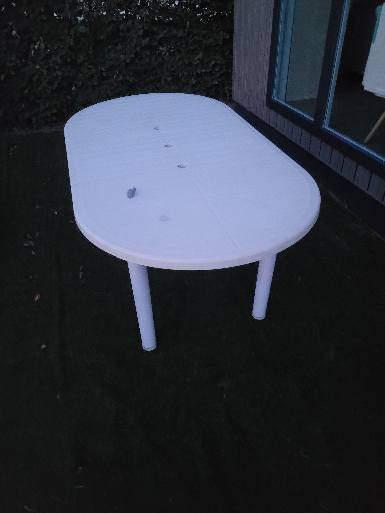 Tuintafel, Ophalen, Gebruikt, Ovaal, Kunststof