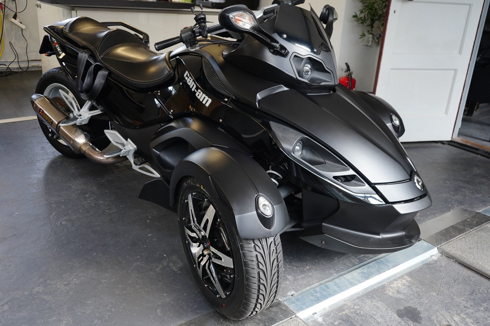 Can-Am Spyder RS SE5 | 2010 | 11.xxx km | Grote beurt, 998 cc, Meer dan 35 kW